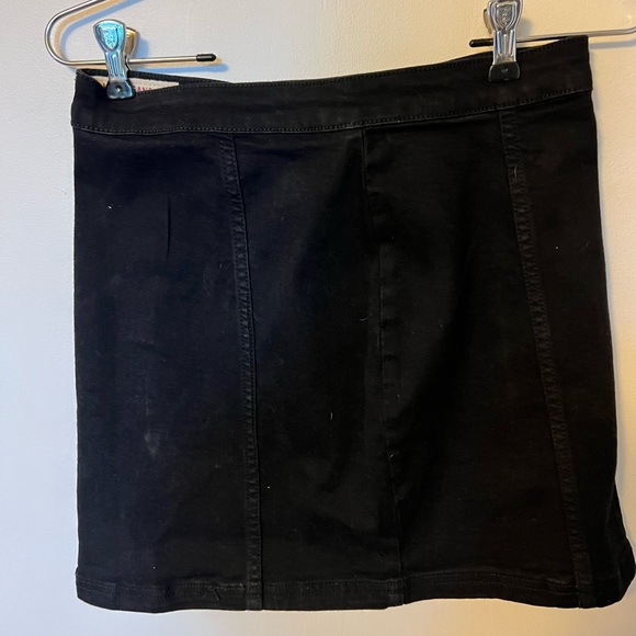 Lime Lush - Black Button Up Denim Skirt - Picture 2 of 3